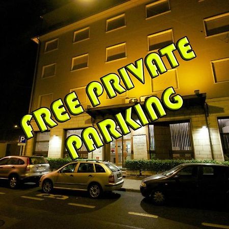 Hotel Milano Pistoia Exterior photo