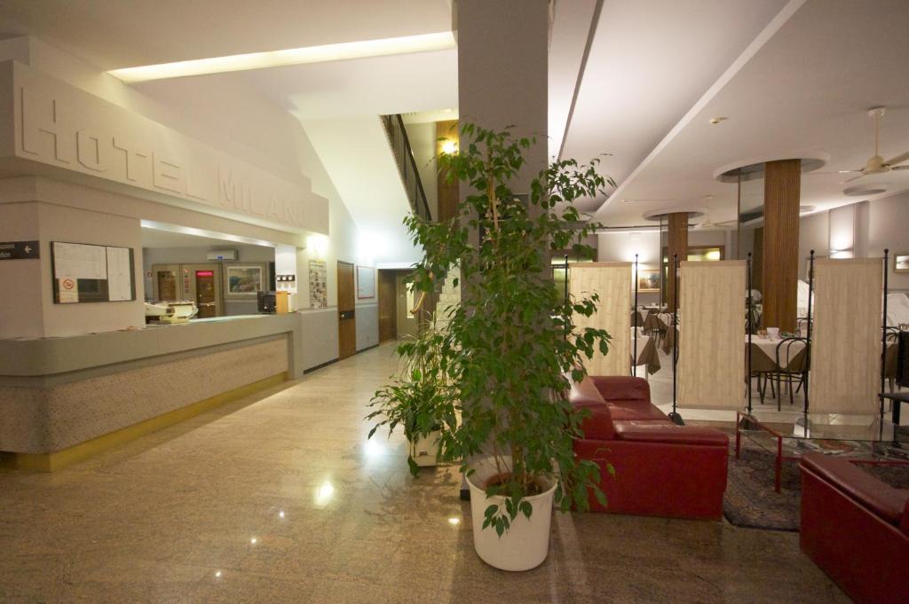 Hotel Milano Pistoia Exterior photo