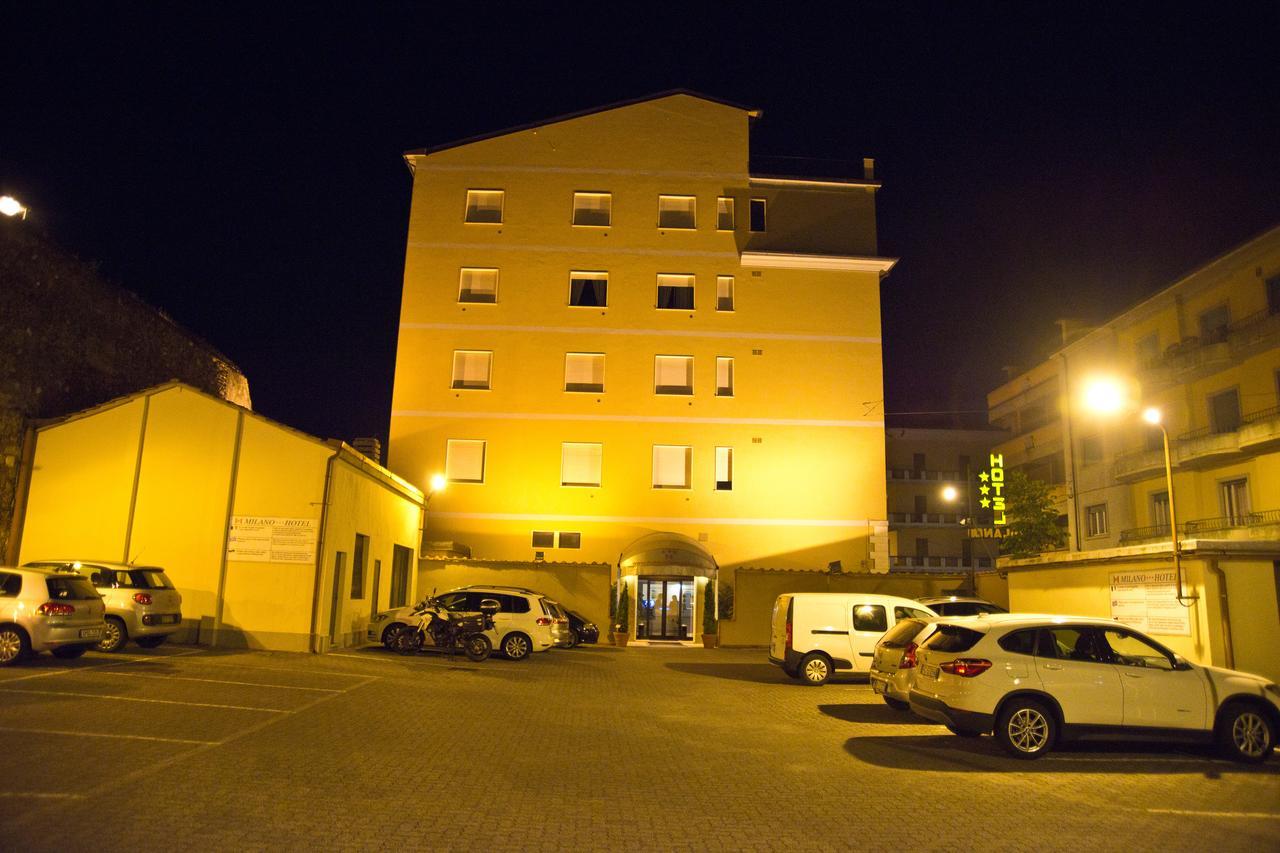 Hotel Milano Pistoia Exterior photo